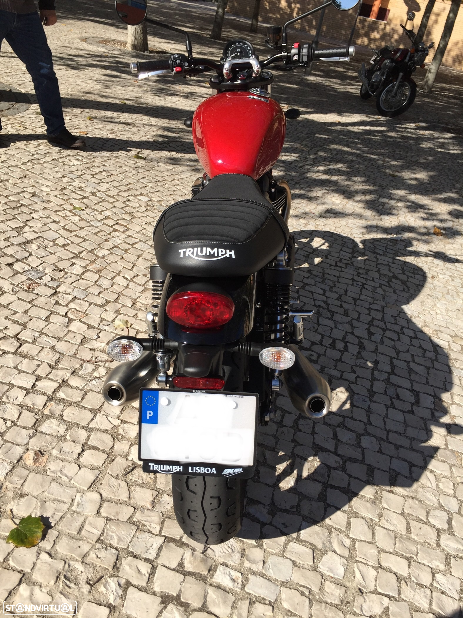 Triumph Street Twin - 6