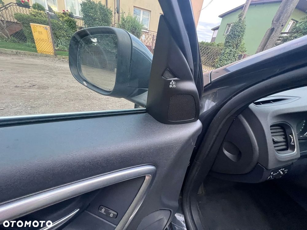 Volvo S60 - 16