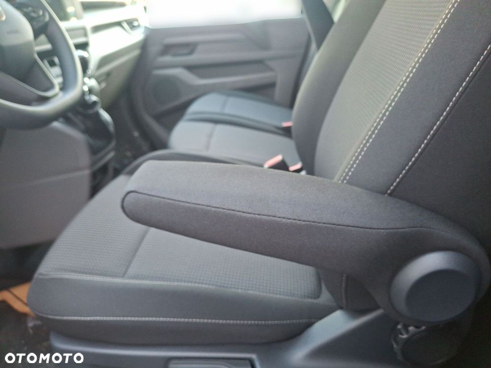 Volkswagen Transporter Furgon 2.0 TDI 150 KM manual - 32
