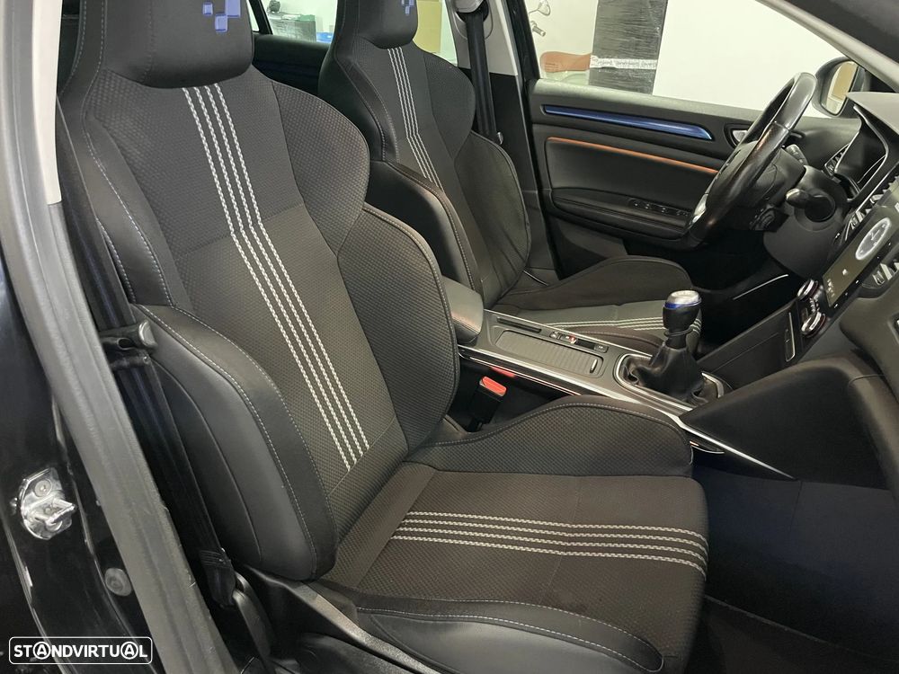 Renault Mégane Sport Tourer 1.5 Blue dCi GT Line - 17