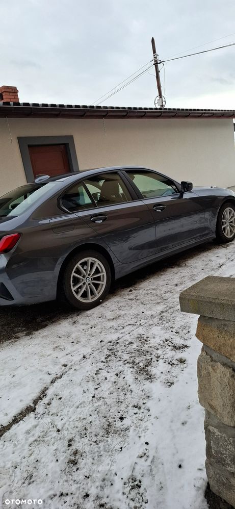 BMW Seria 3 318d - 8