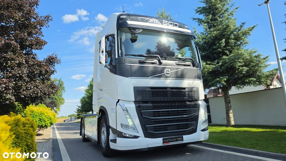 Volvo ///FH///500///2022///GLOBETROTTER/// XXL///FULL LED///VIRTUAL COCPIT/// TABLET///KLIMATYZACJA POSTOJOWA/// ZABUDOWY MIĘDZYOSIOWE///WAGA/// KAMERA///STAN BARDZO DOBRY - 11