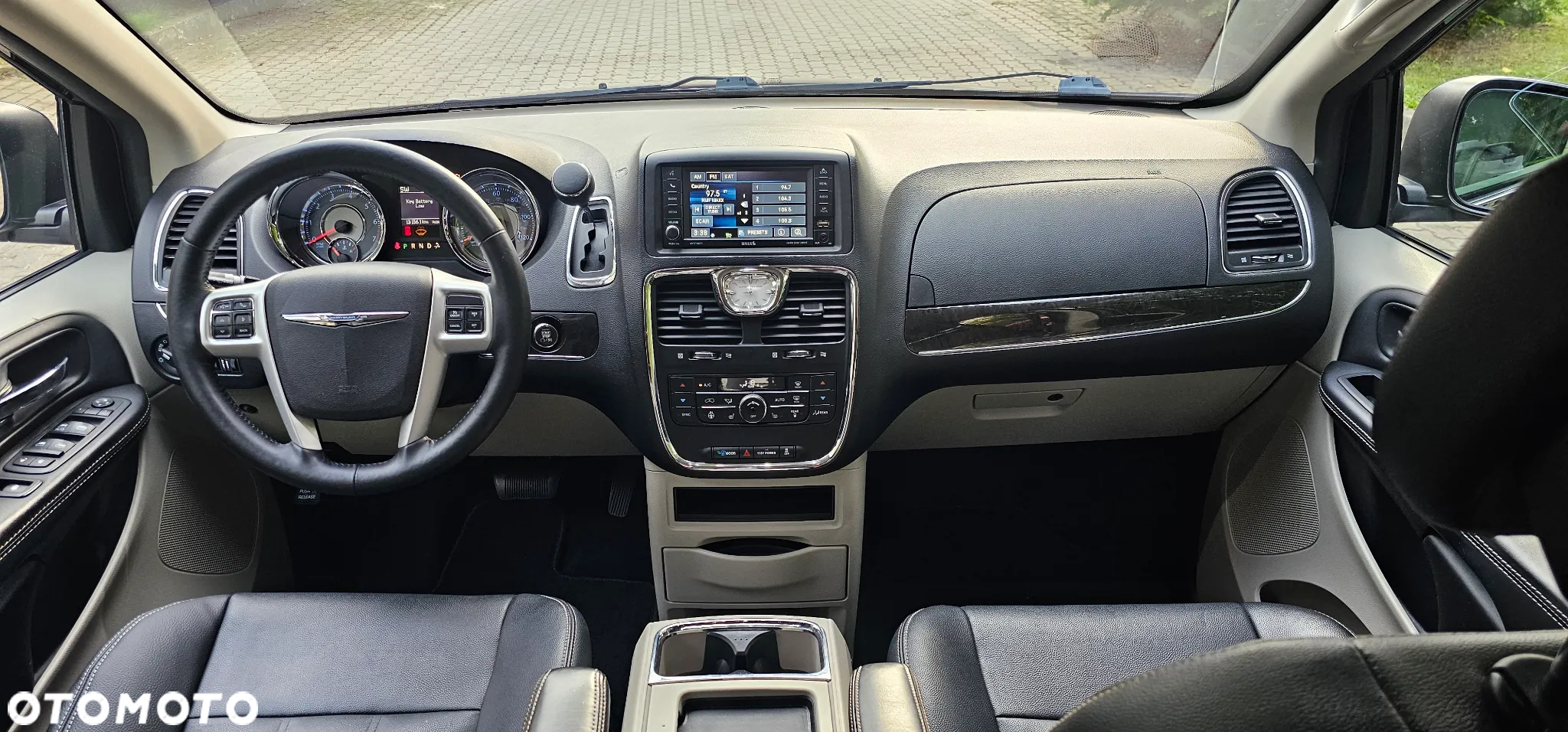 Chrysler Town & Country 3.6 Touring - 21
