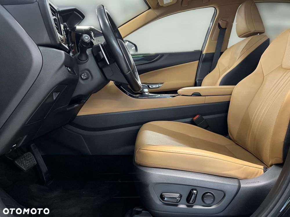 Lexus NX - 19