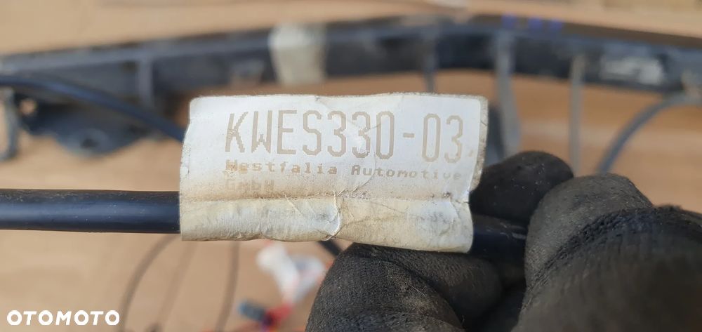 Hak holowniczy odpinany belka bez kuli instalacja moduł BMW I E81 506737 - 9