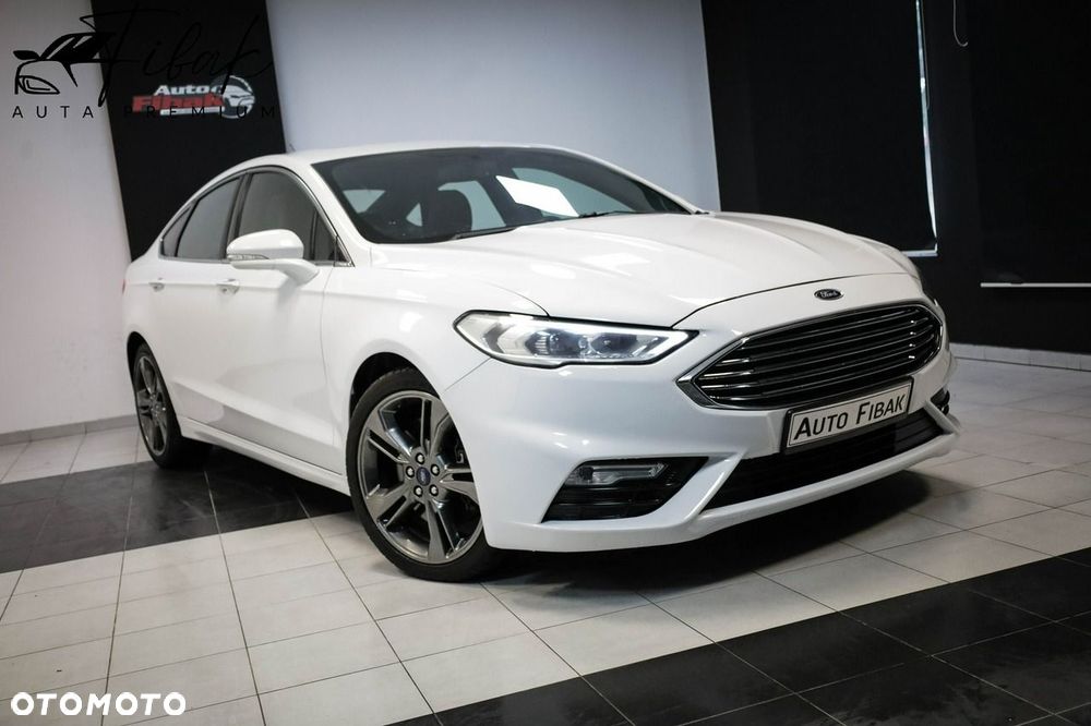 Ford Fusion - 1