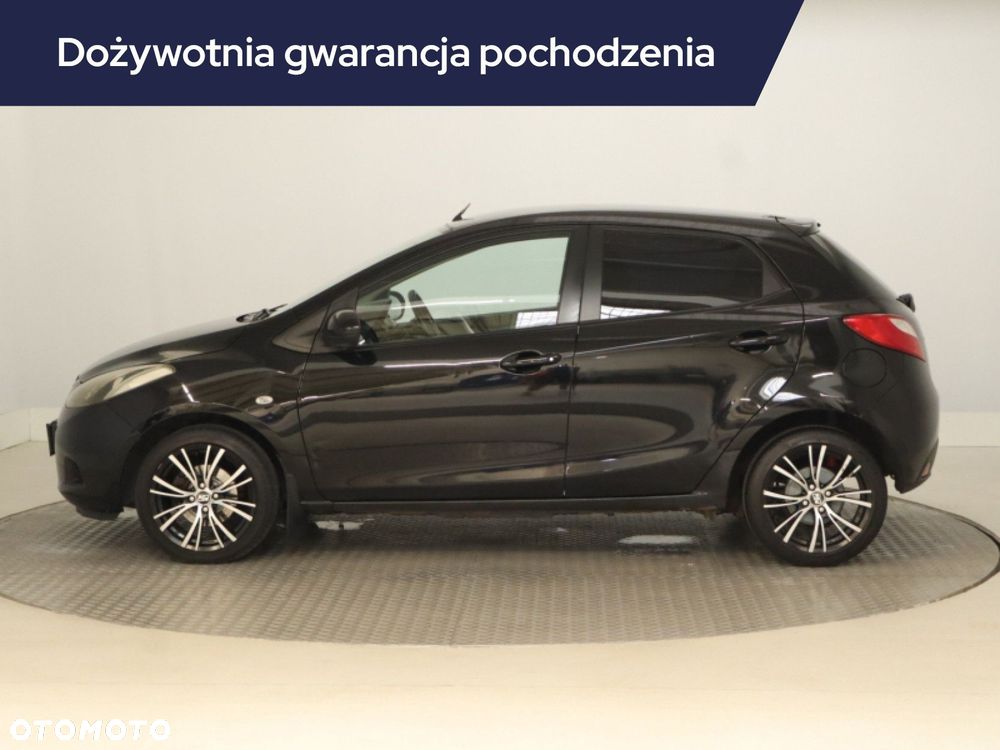 Mazda 2 - 4