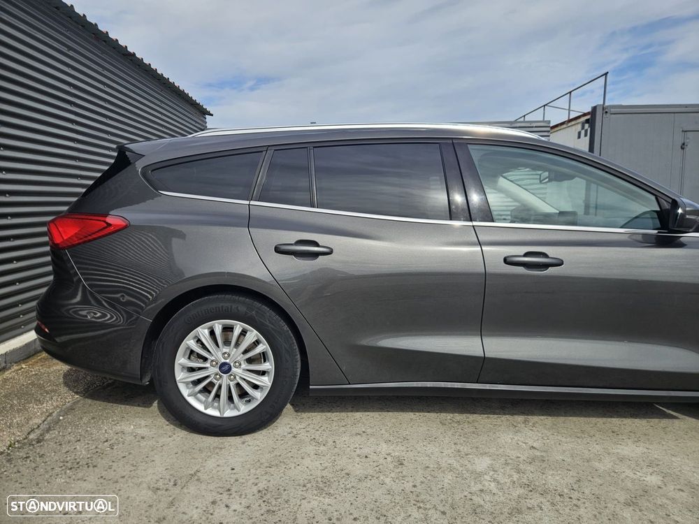 Ford Focus SW 1.0 EcoBoost Titanium - 9