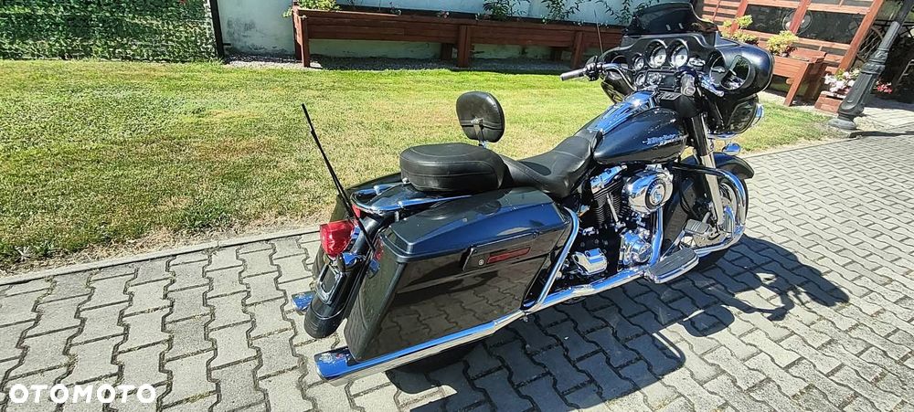 Harley-Davidson Touring Street Glide - 7