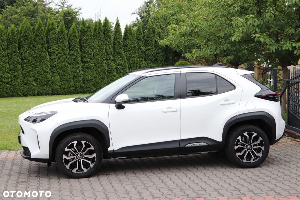 Toyota Yaris Cross 130 1.5 VVT-i Team Deutschland - 15