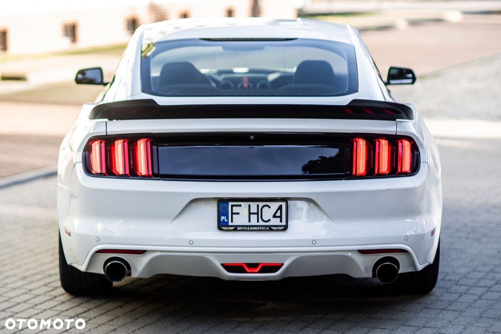 Ford Mustang 3.7 V6 - 10