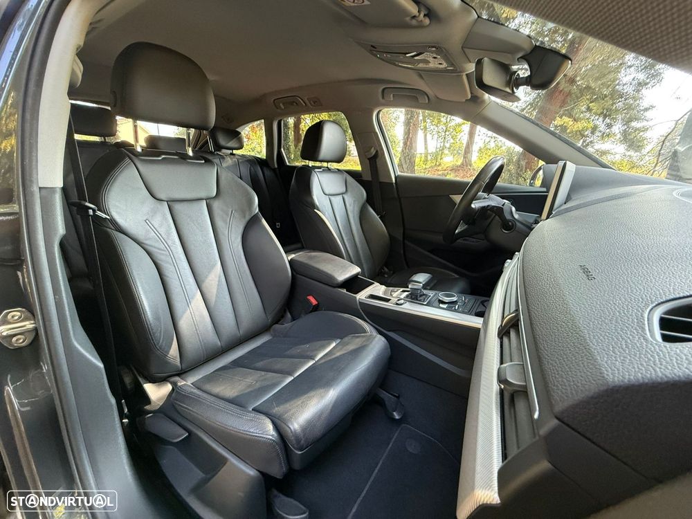 Audi A4 2.0 TDI S-line S tronic - 31