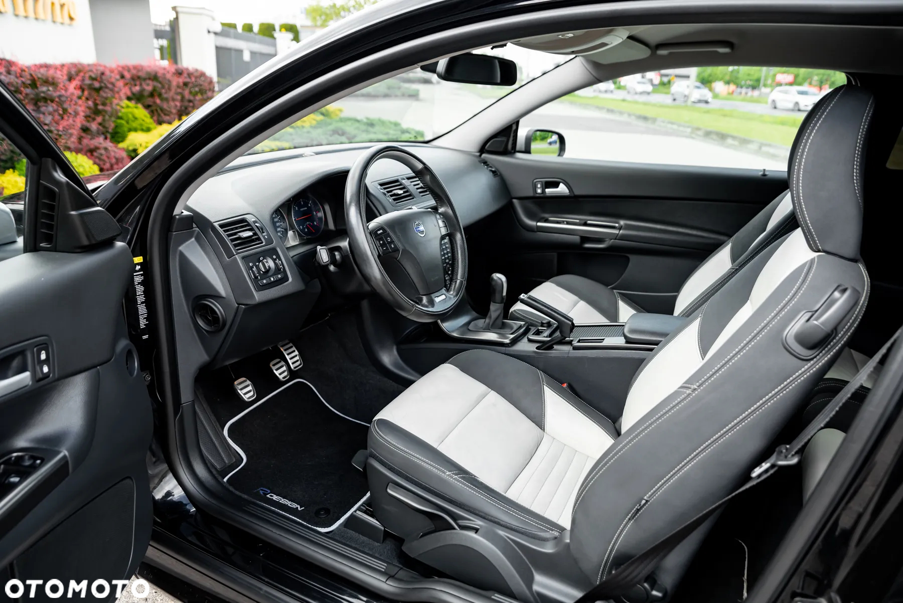 Volvo C30 2.0D R-Design - 18