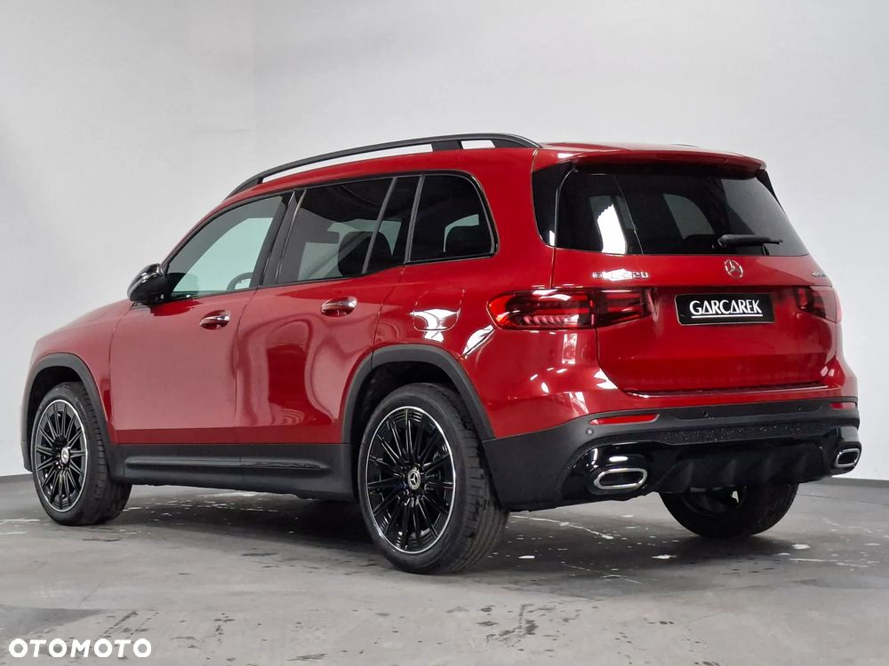 Mercedes-Benz GLB 220 d 4-Matic AMG Line 8G-DCT - 11