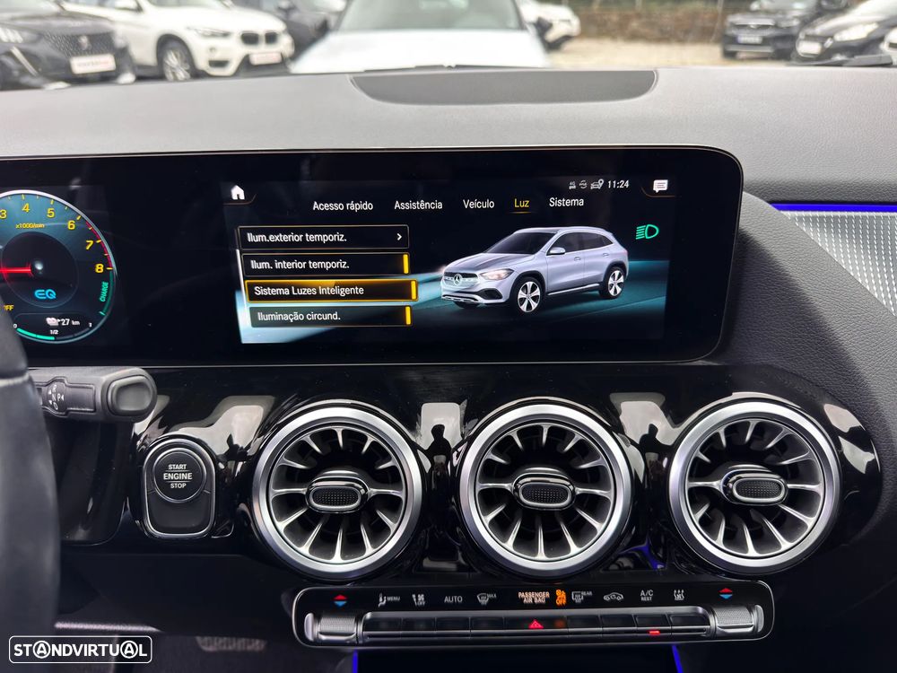 Mercedes-Benz GLA 250 e 8G-DCT Progressive - 32