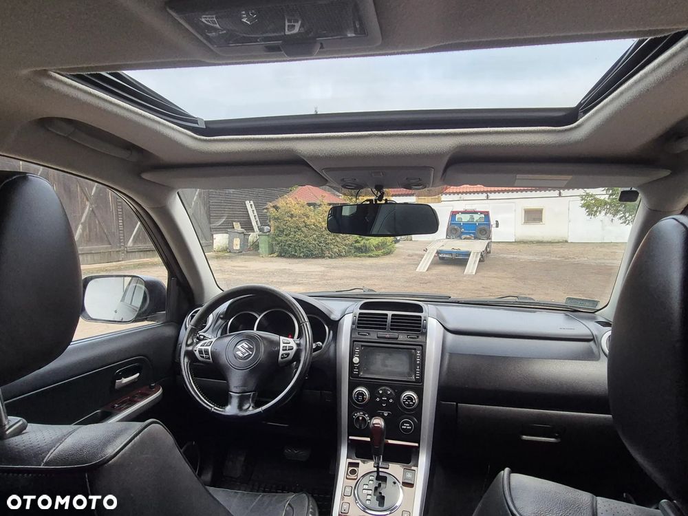 Suzuki Grand Vitara 2.0 Automatik Comfort - 23