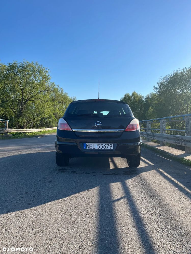 Opel Astra - 4