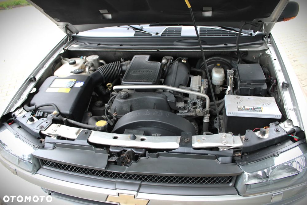 Chevrolet Trailblazer 4.2 LS 4WD - 23