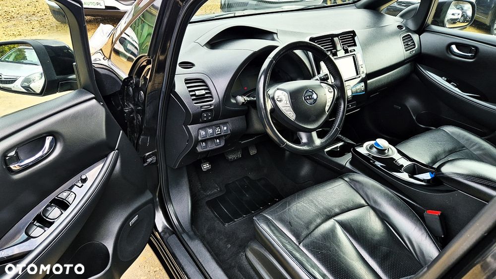 Nissan Leaf 30 kWh (mit Batterie) Tekna - 29