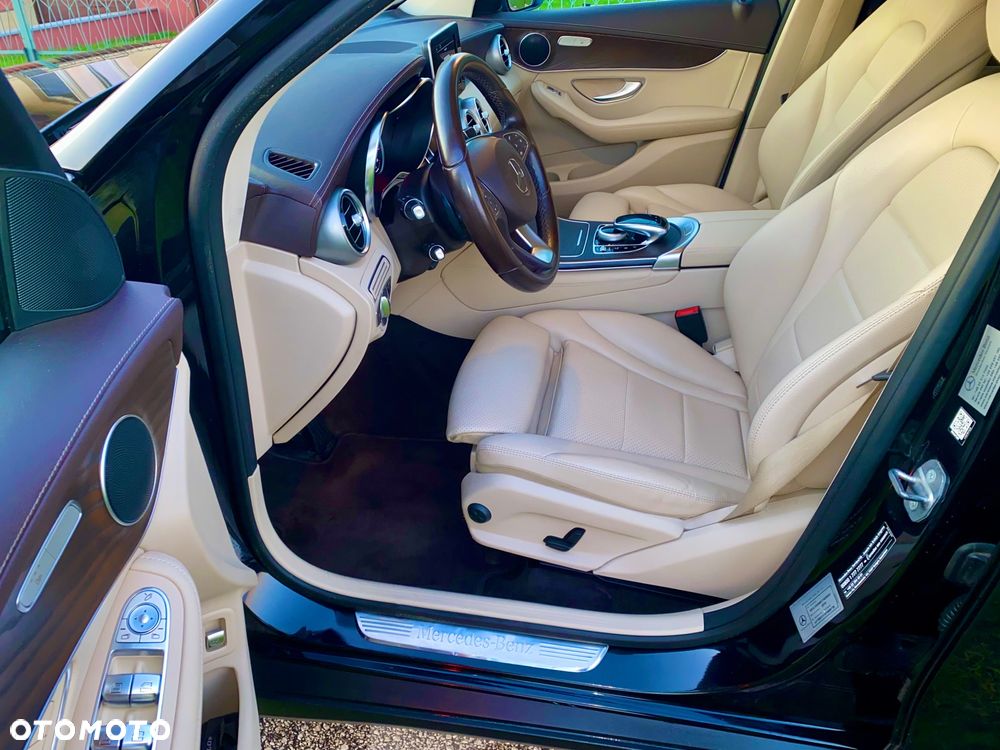 Mercedes-Benz GLC 250 4-Matic - 30