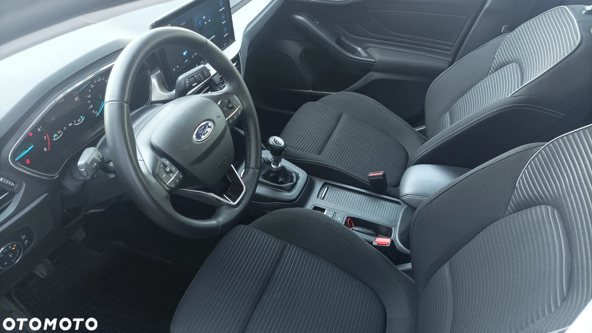 Ford Focus 1.0 EcoBoost Titanium - 15