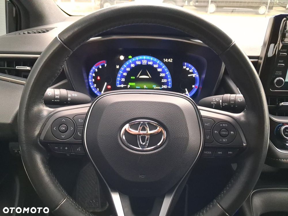 Toyota Corolla 1.8 Hybrid Comfort - 17