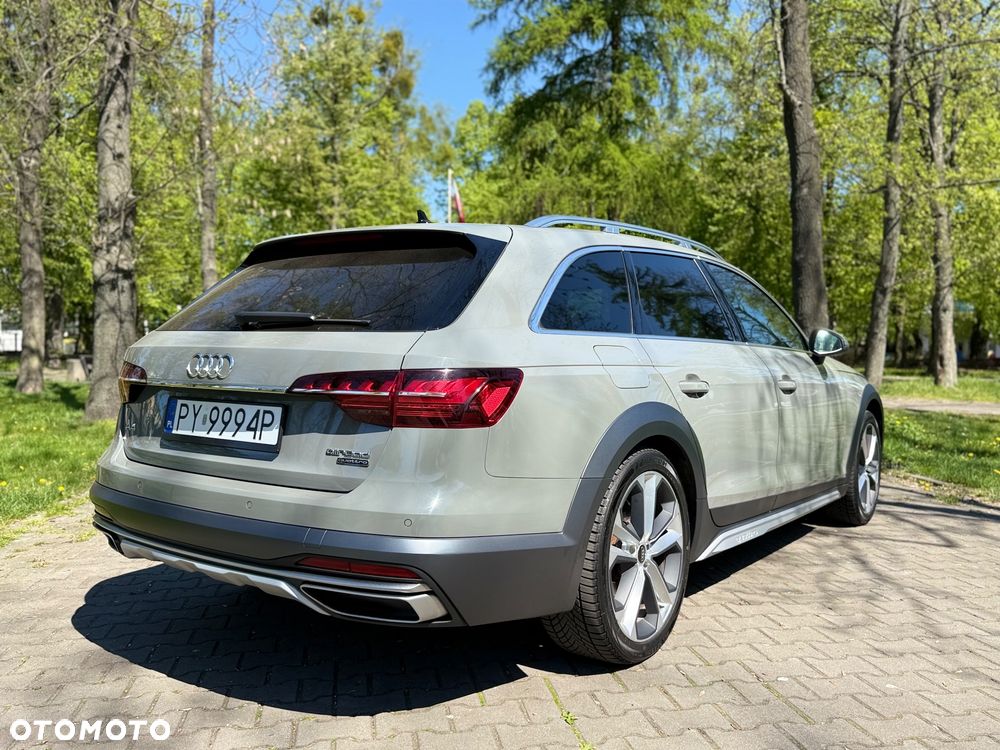 Audi A4 Allroad - 16