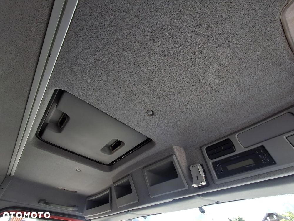 Mercedes-Benz Axor 1829 Zamiatarka Optifant70 2 Silniki Szczotki Lewa i Prawa Strona Karcher PM10 Listwa Ciśnieniowa - 25