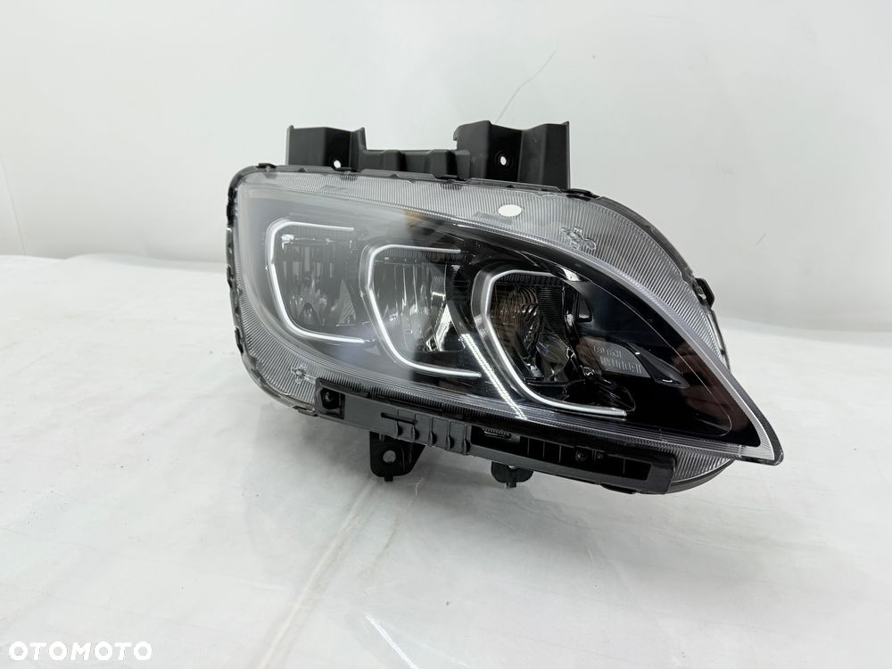 Reflektor Lampa prawa  Hyundai Kona Lift FL FULL LED - 1