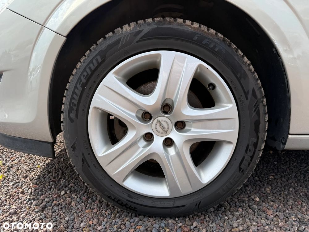 Opel Astra III 1.6 Enjoy - 9