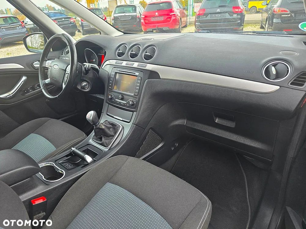 Ford Galaxy 2.0 Trend - 28