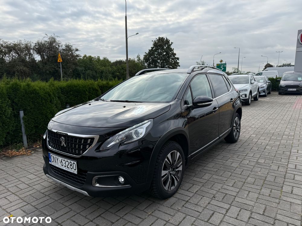 Peugeot 2008 1.2 Pure Tech Allure S&S - 4