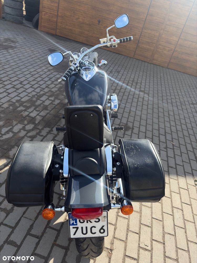 Suzuki Marauder - 7