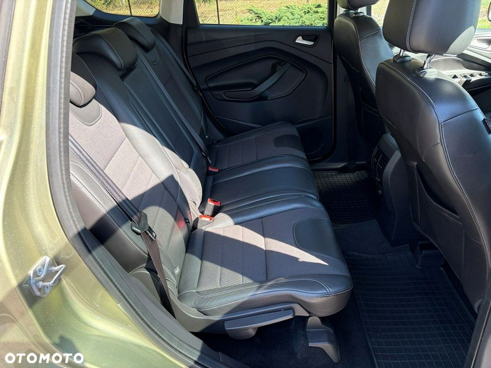 Ford Kuga - 18