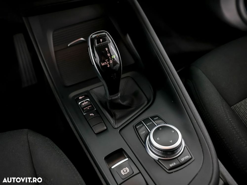 BMW X1 sDrive18i Aut. Advantage - 21
