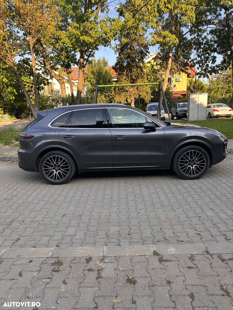 Porsche Cayenne 2022 photo 3