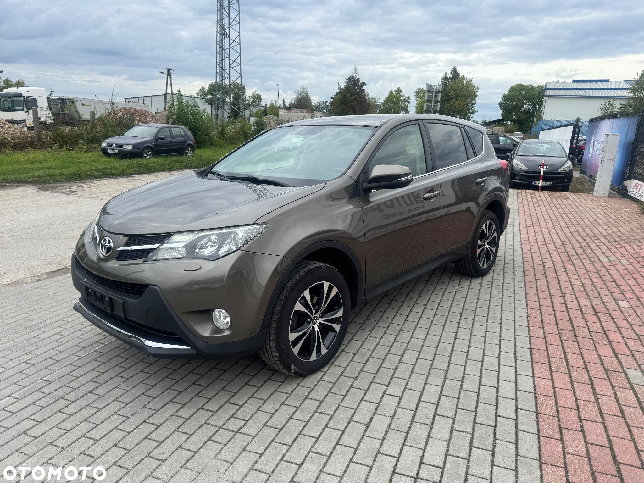 Toyota RAV4 - 1