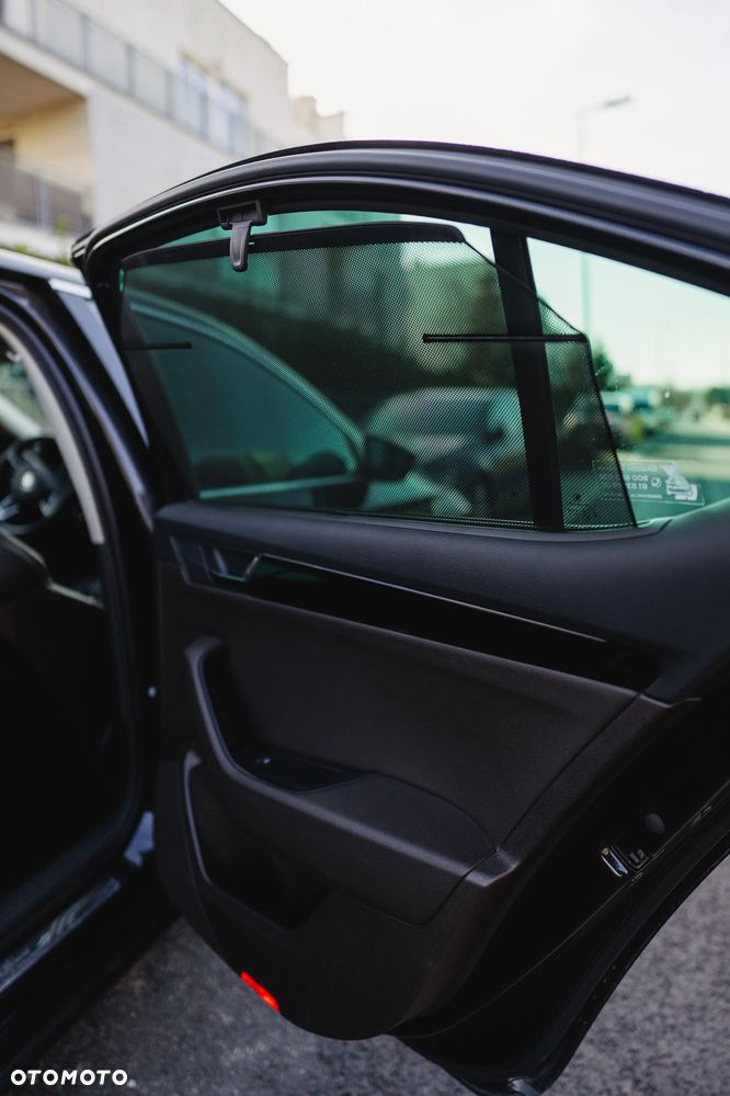 Skoda Superb 2.0 TSI L&K DSG - 9