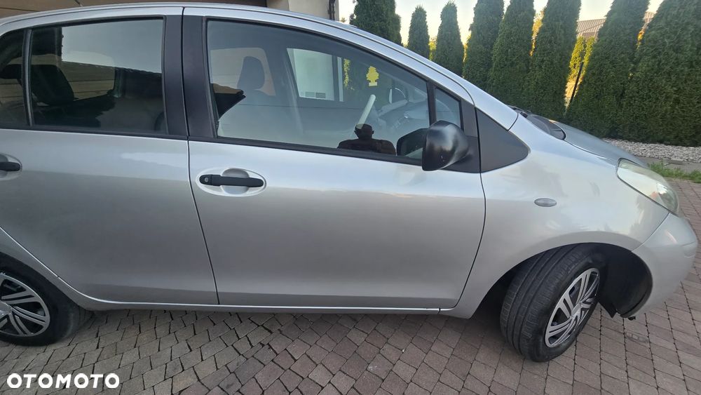 Toyota Yaris 1.0 Luna Start - 20