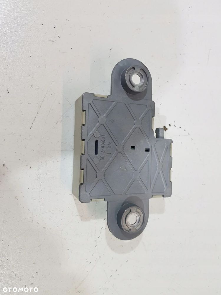MODUŁ WZMACNIACZ ANTENY BMW E60 E61 E90 6935024 - 4
