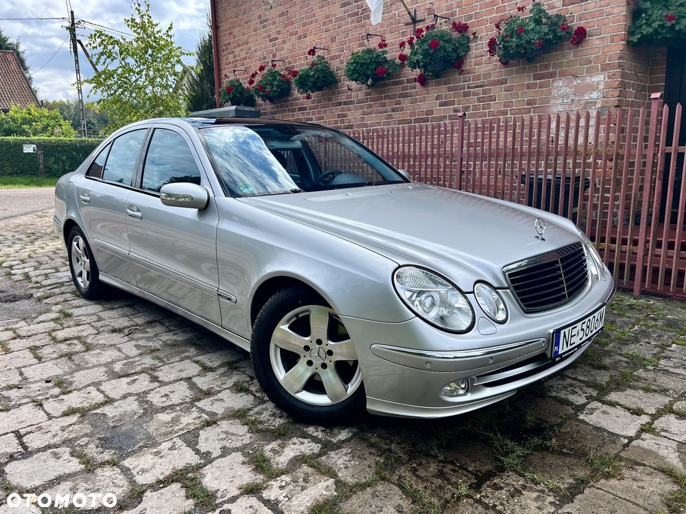Mercedes-Benz Klasa E - 7