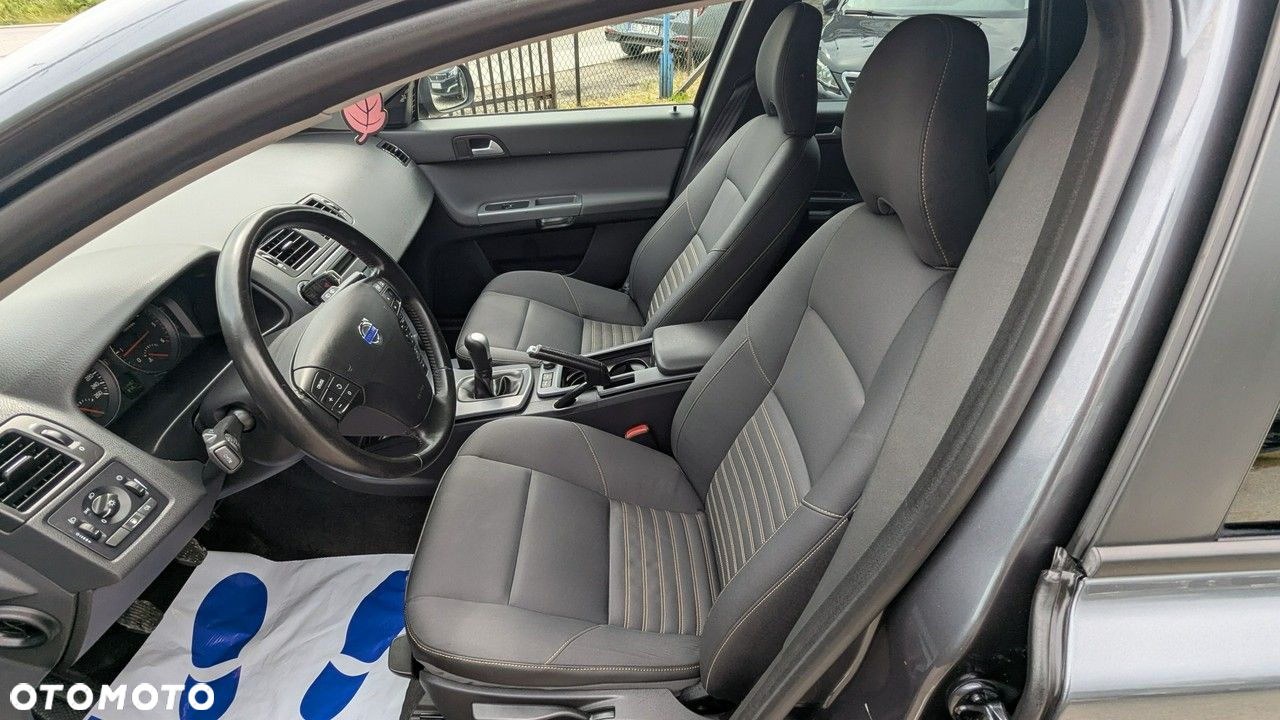 Volvo V50 - 14