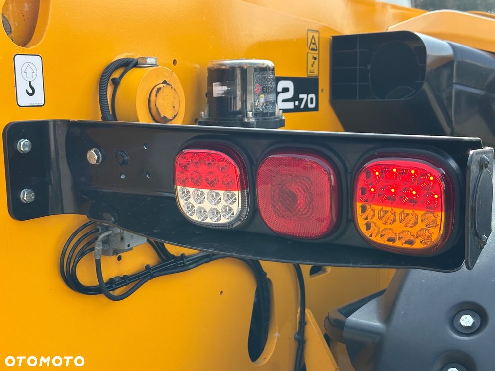 JCB 542-70 Industrial Plus - 19