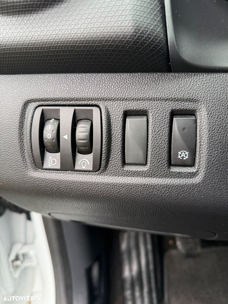 Renault Clio IV 1.5 Energy dCi 90 Expression - 16