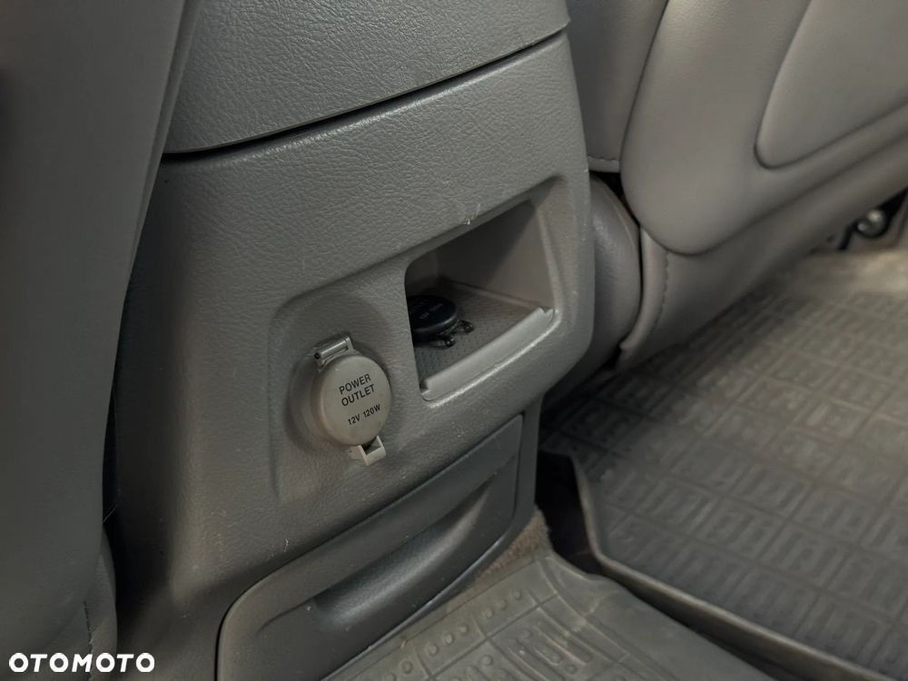 Hyundai Santa Fe - 35