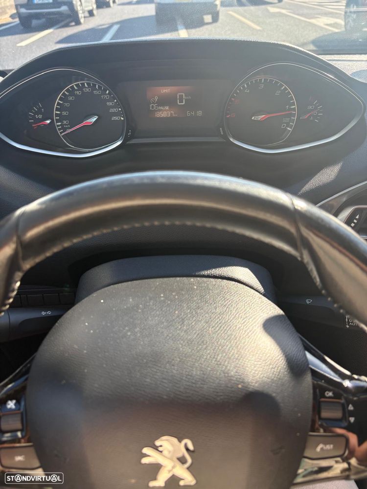 Peugeot 308 1.6 BlueHDi Allure J17 - 8