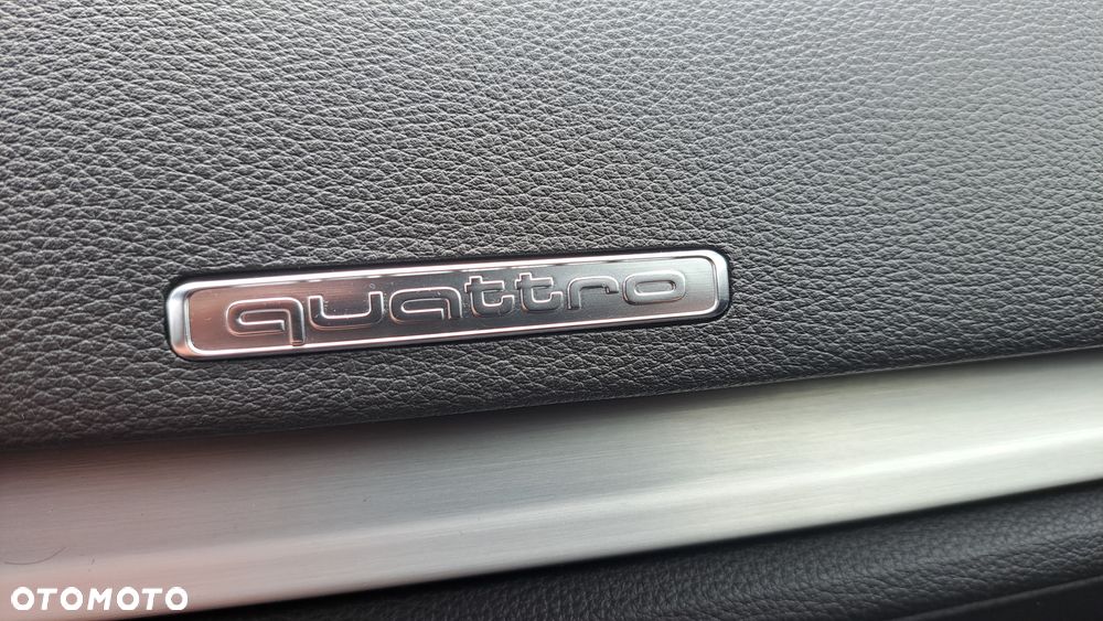 Audi A3 Limousine 40 TFSI quattro S tronic design - 30