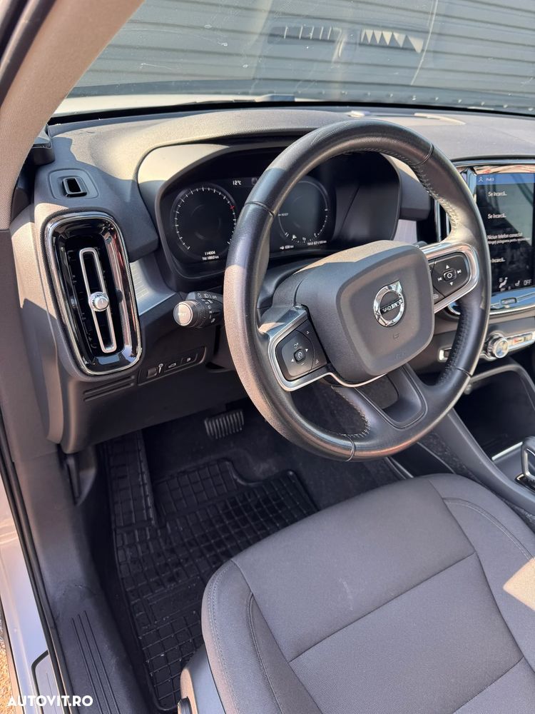 Volvo XC 40 Recharge T4 Twin Engine AT7 Inscription Expression - 2
