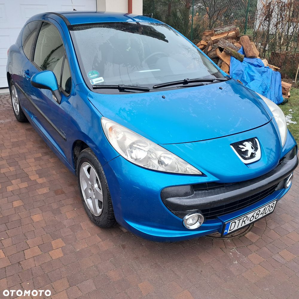 Peugeot 207 90 HDi FAP (Blue Lion) Urban Move - 2