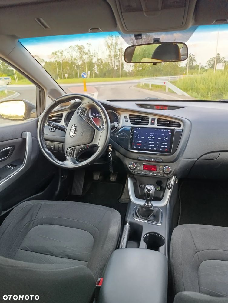 Kia Ceed Cee'd 1.6 CRDi M - 8